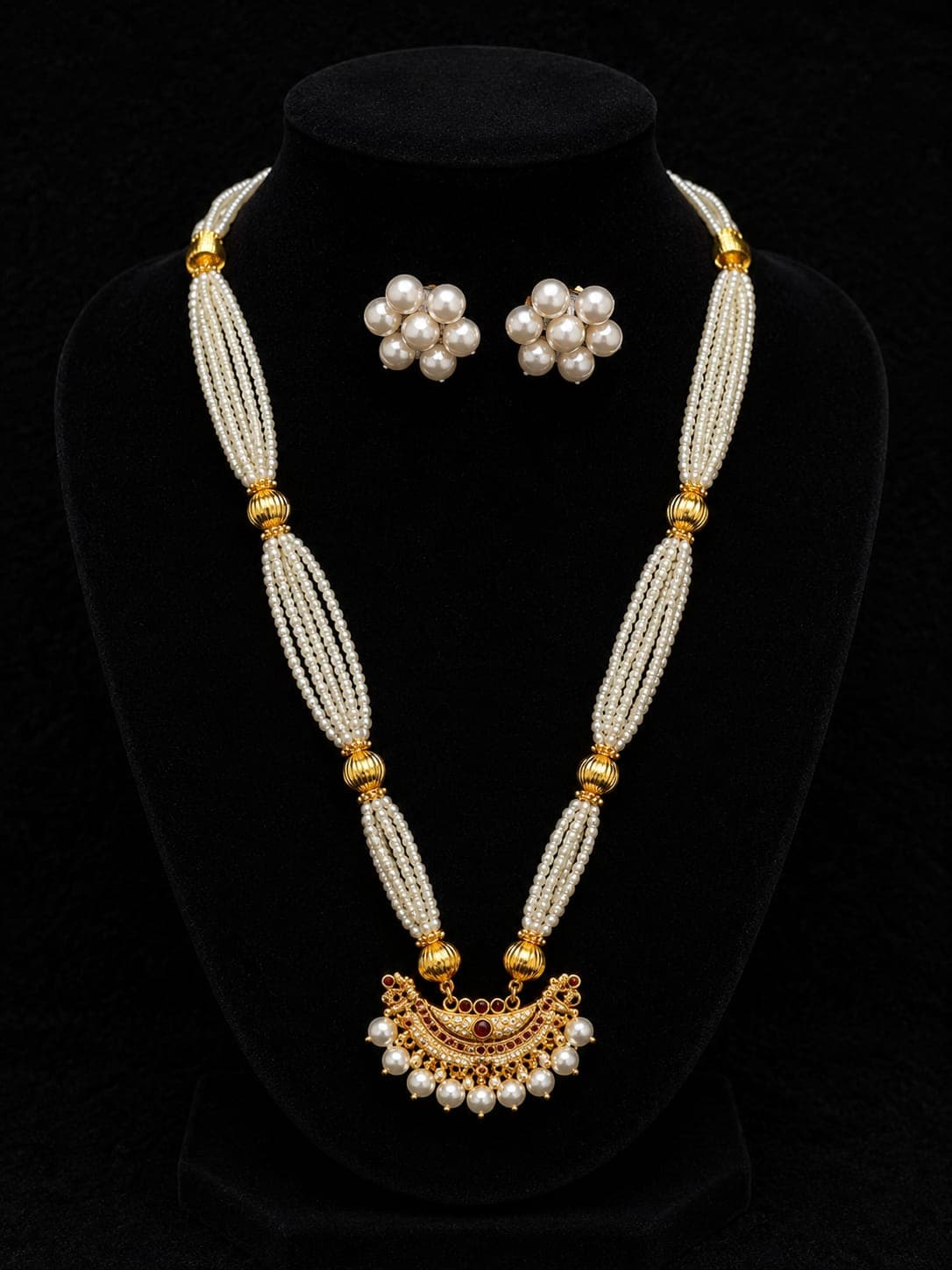 Vibrant handmade jewellery piece 14